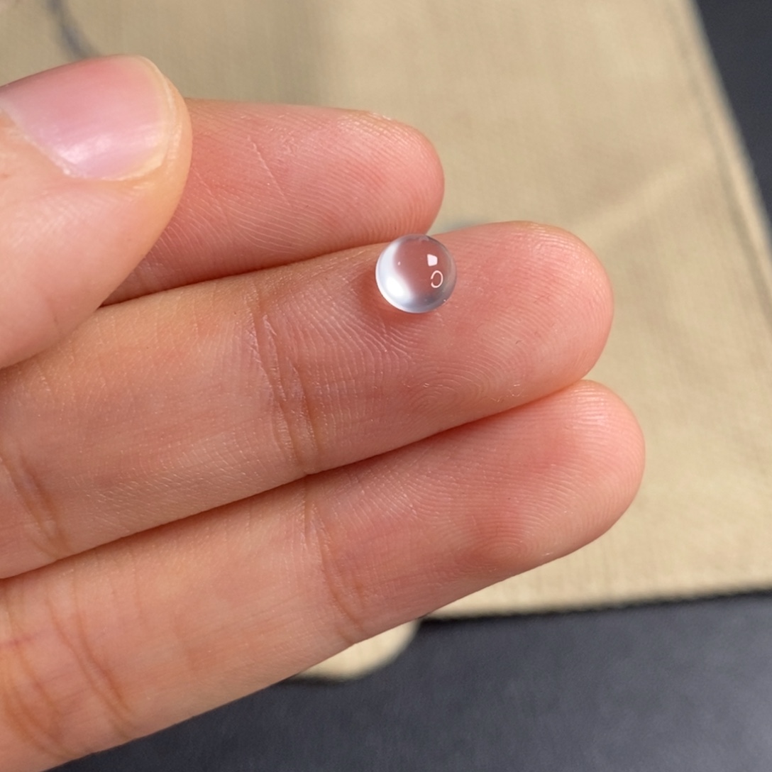 翡翠未镶嵌颈饰卡5.6白蛋