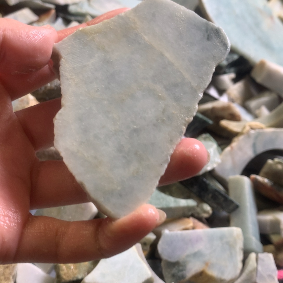 翡翠颈饰未镶嵌缅甸翡翠