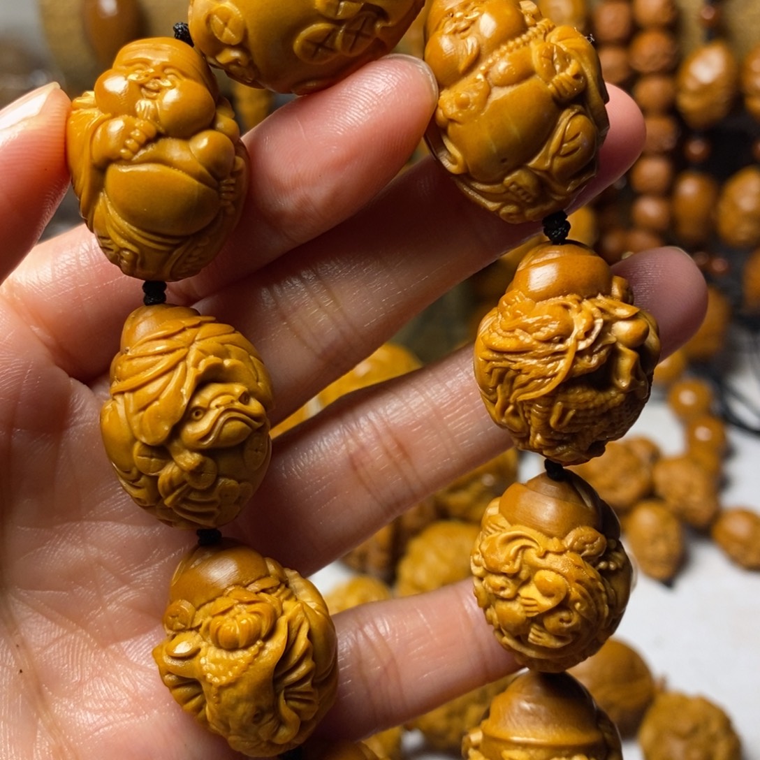 S***7橄榄核手串/手链瑞兽财神