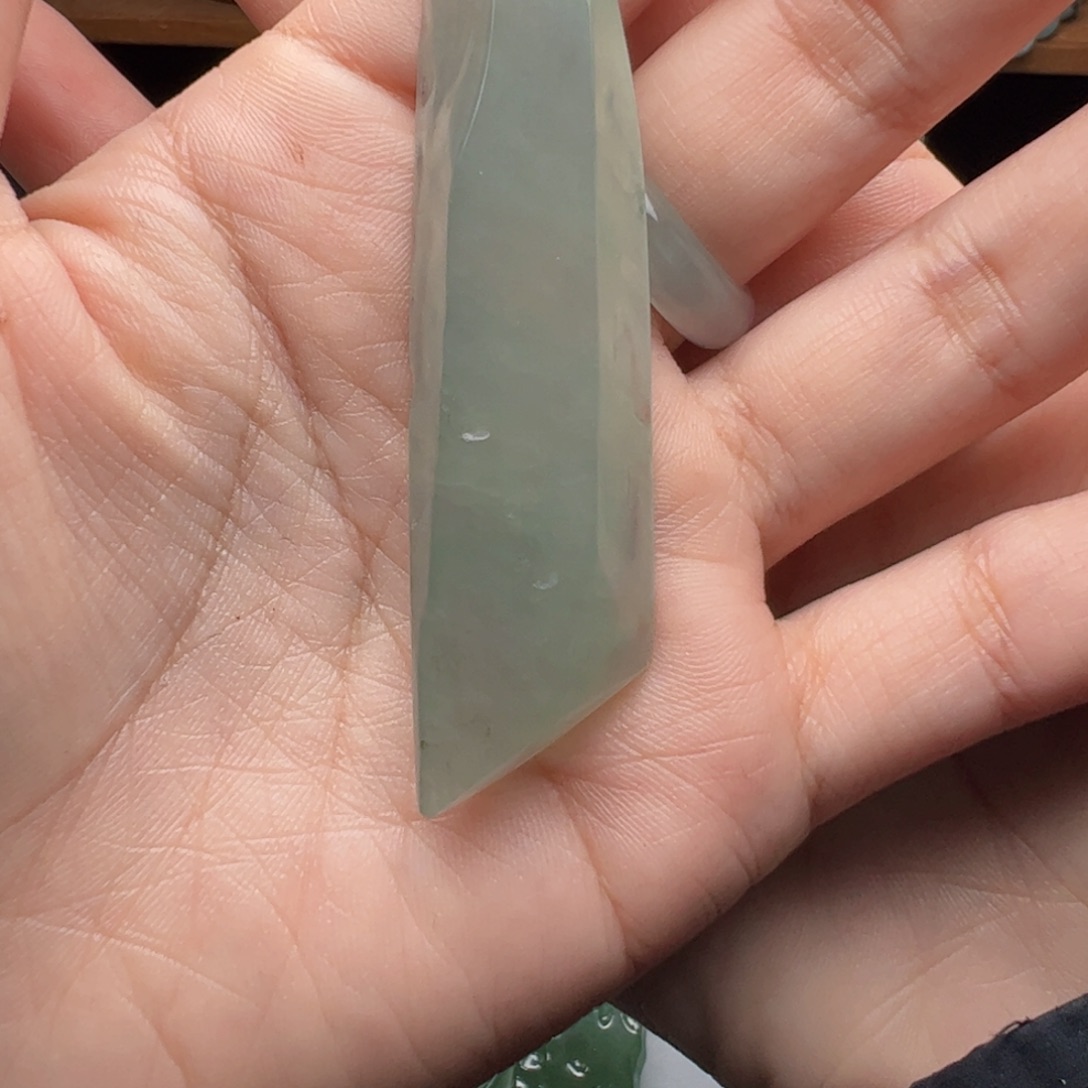 未镶嵌定制翡翠不包工