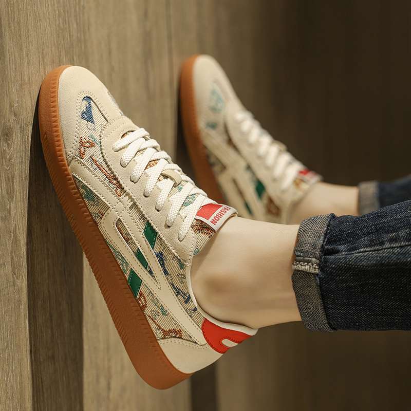 品牌断码老虎鬼家爆款2025新款阿甘男潮鞋国潮百搭休秋冬季鞋子