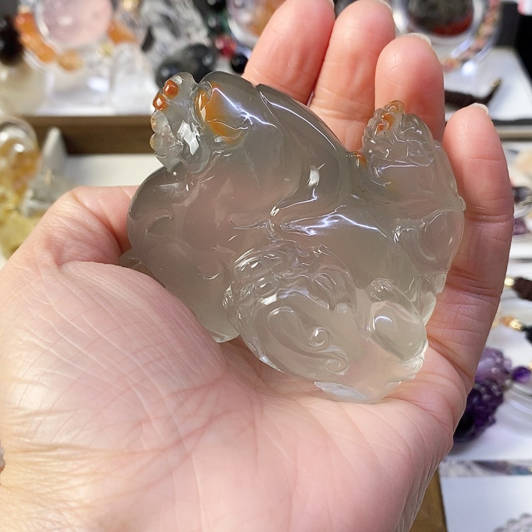 水晶摆件未镶嵌R****g摆件