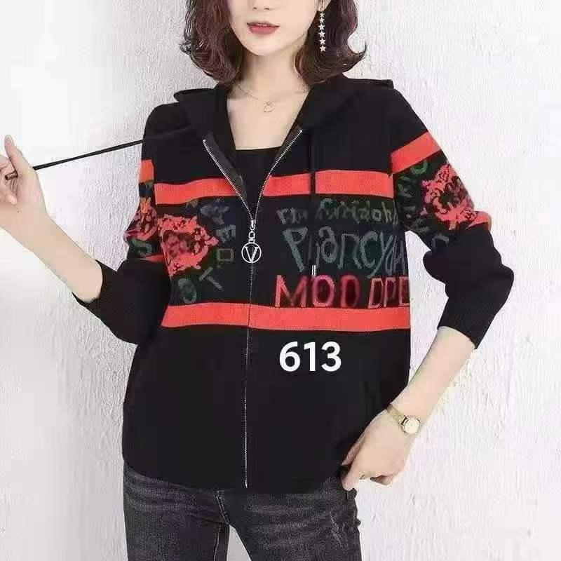 613 新款女士字母连帽针织外套 F46
