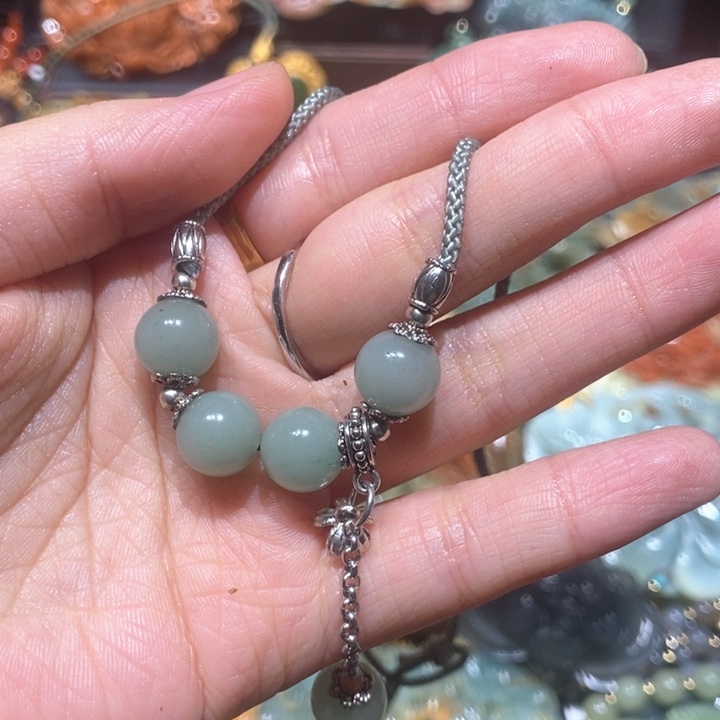 岫玉未镶嵌毛衣链