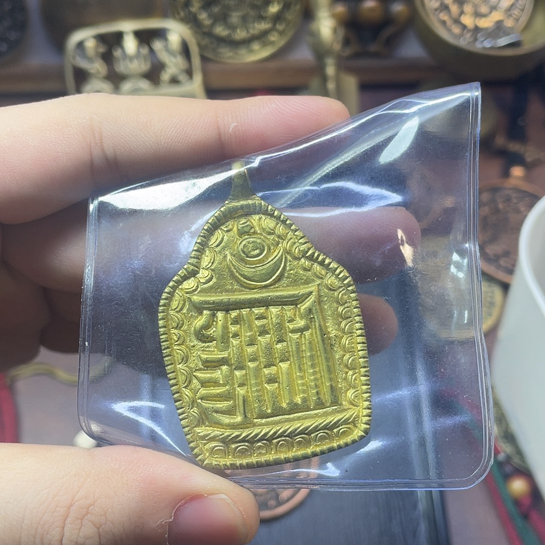 混***1黄铜十相自在一个