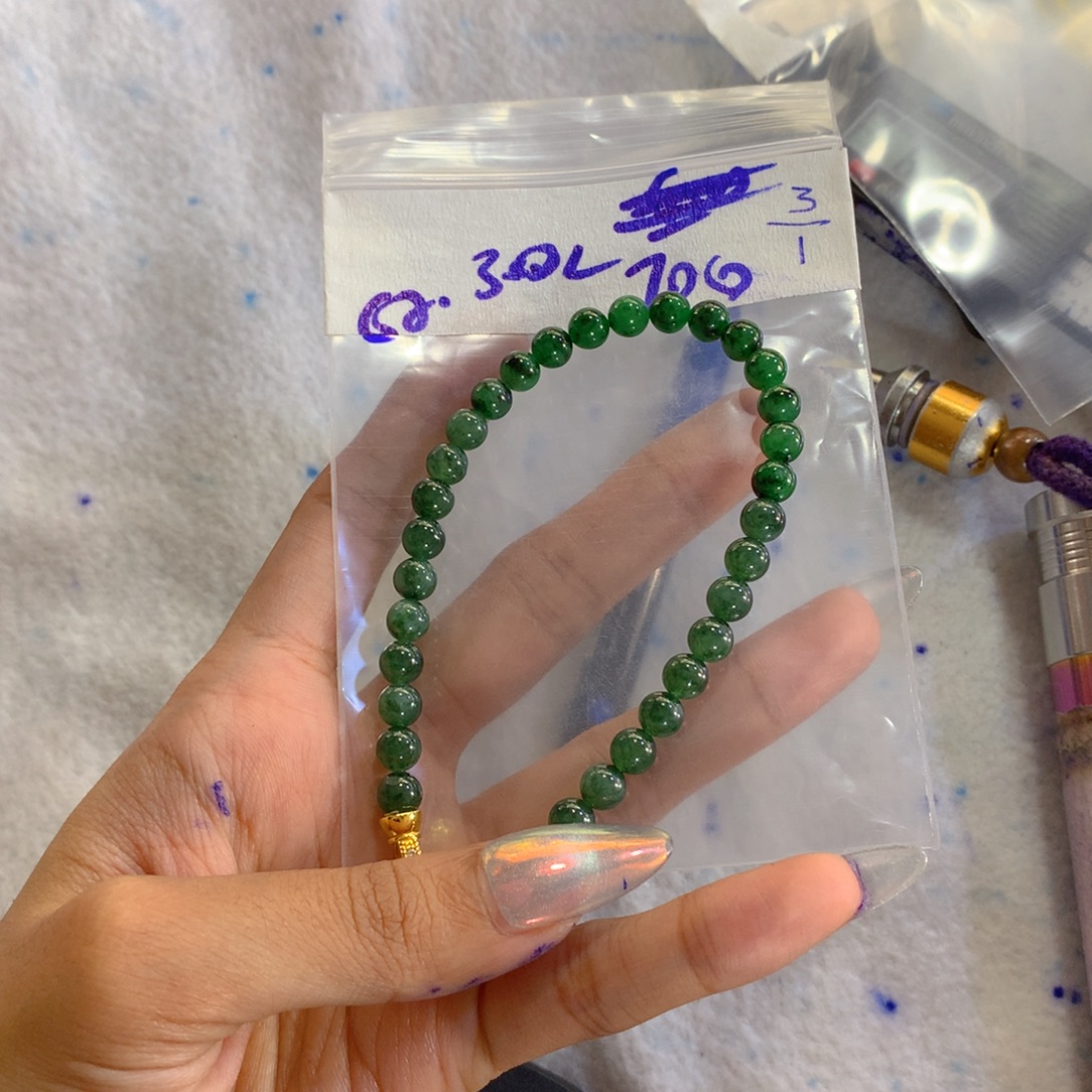 定制翡翠未镶嵌天然缅甸翡翠