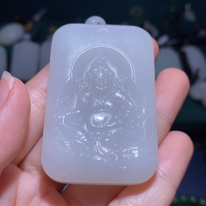 和田玉颈饰未镶嵌白玉黄财神玉牌