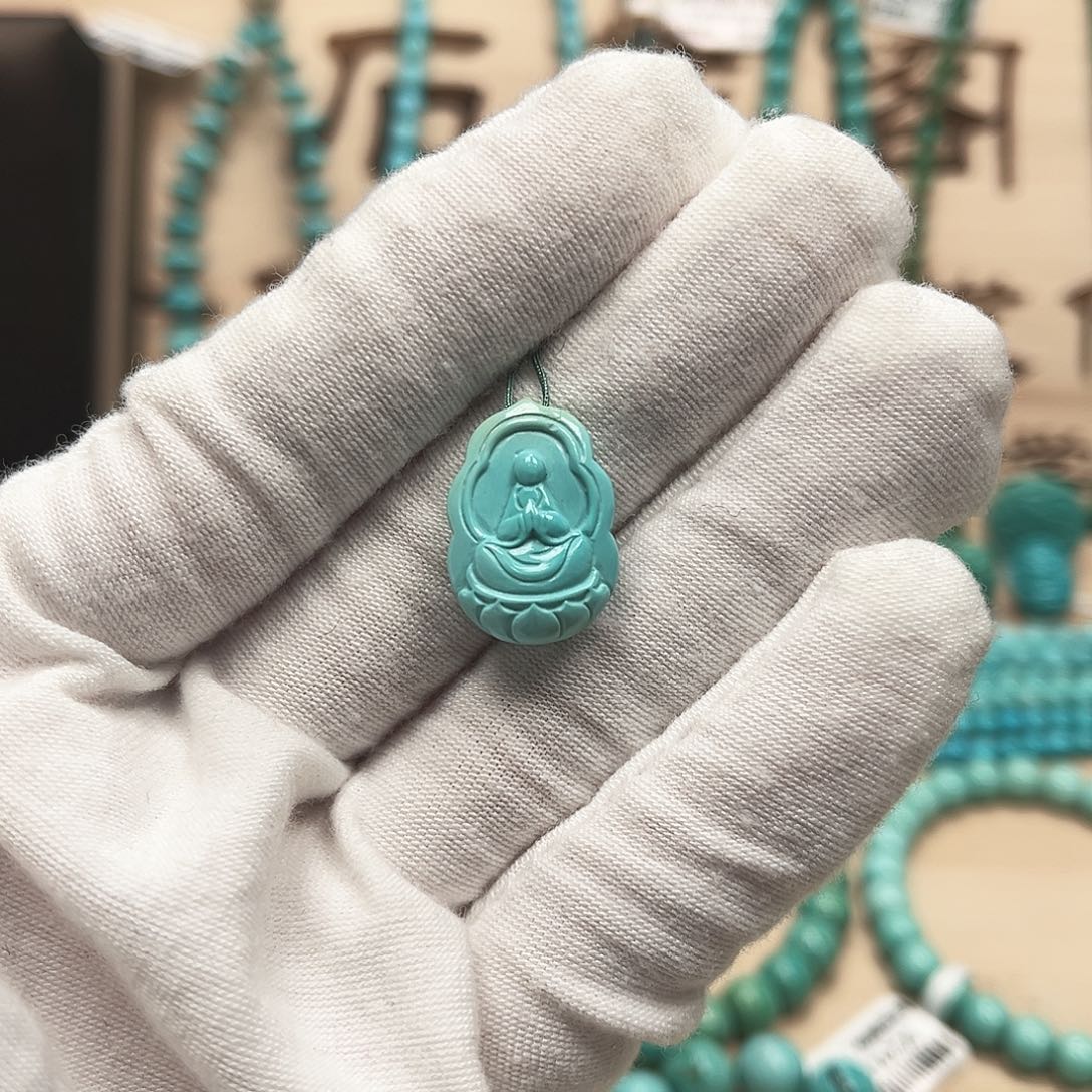 绿松石雕刻未镶嵌