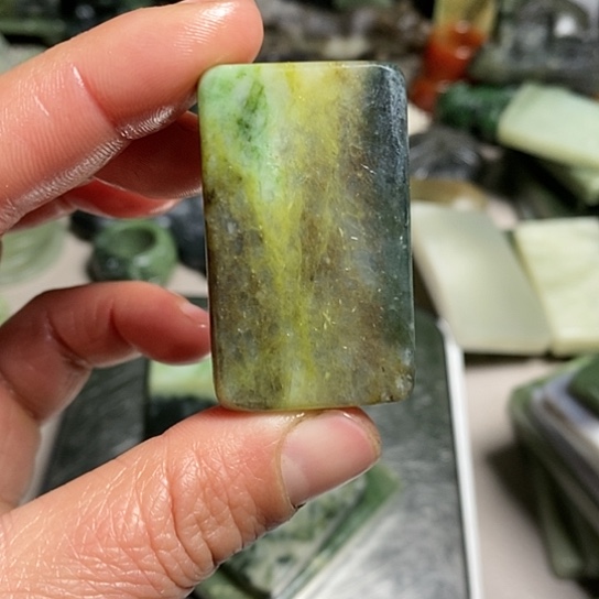 【闪购商品】独山玉珠宝半成品未镶嵌