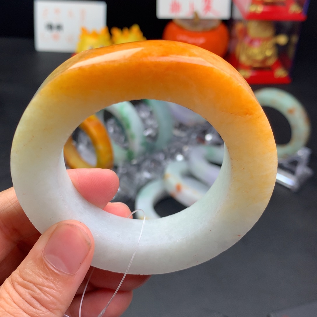 定制翡翠手镯未镶嵌