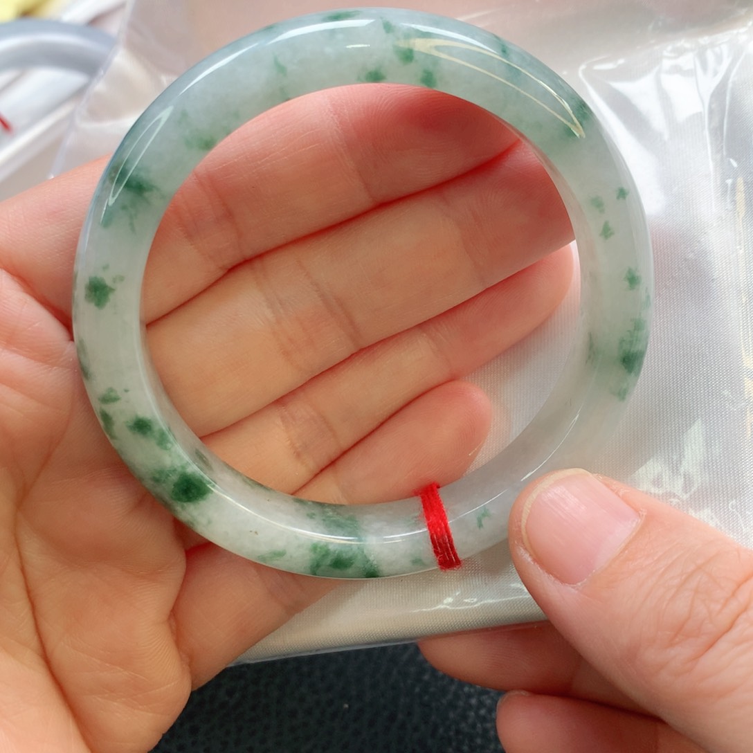 翡翠手镯未镶嵌?****期54正