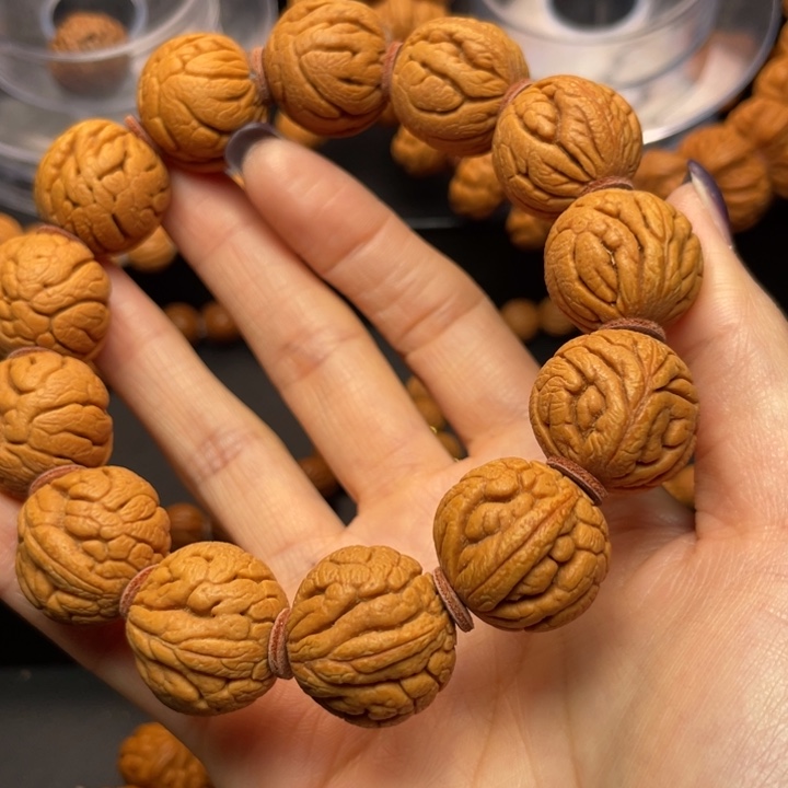 桃核手串龙纹桃核