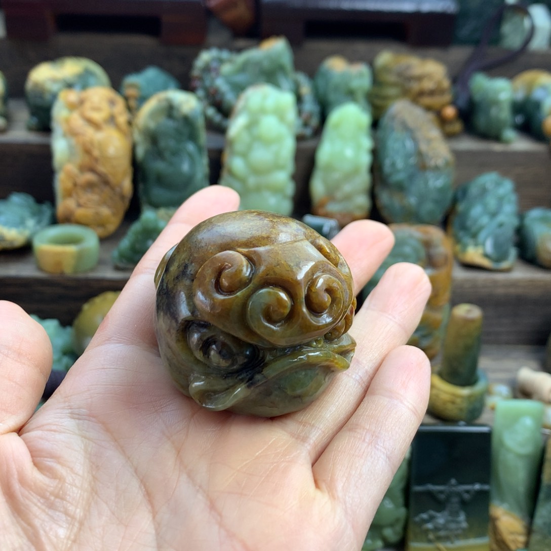 岫岩河磨玉（透闪石质玉）手把未镶嵌