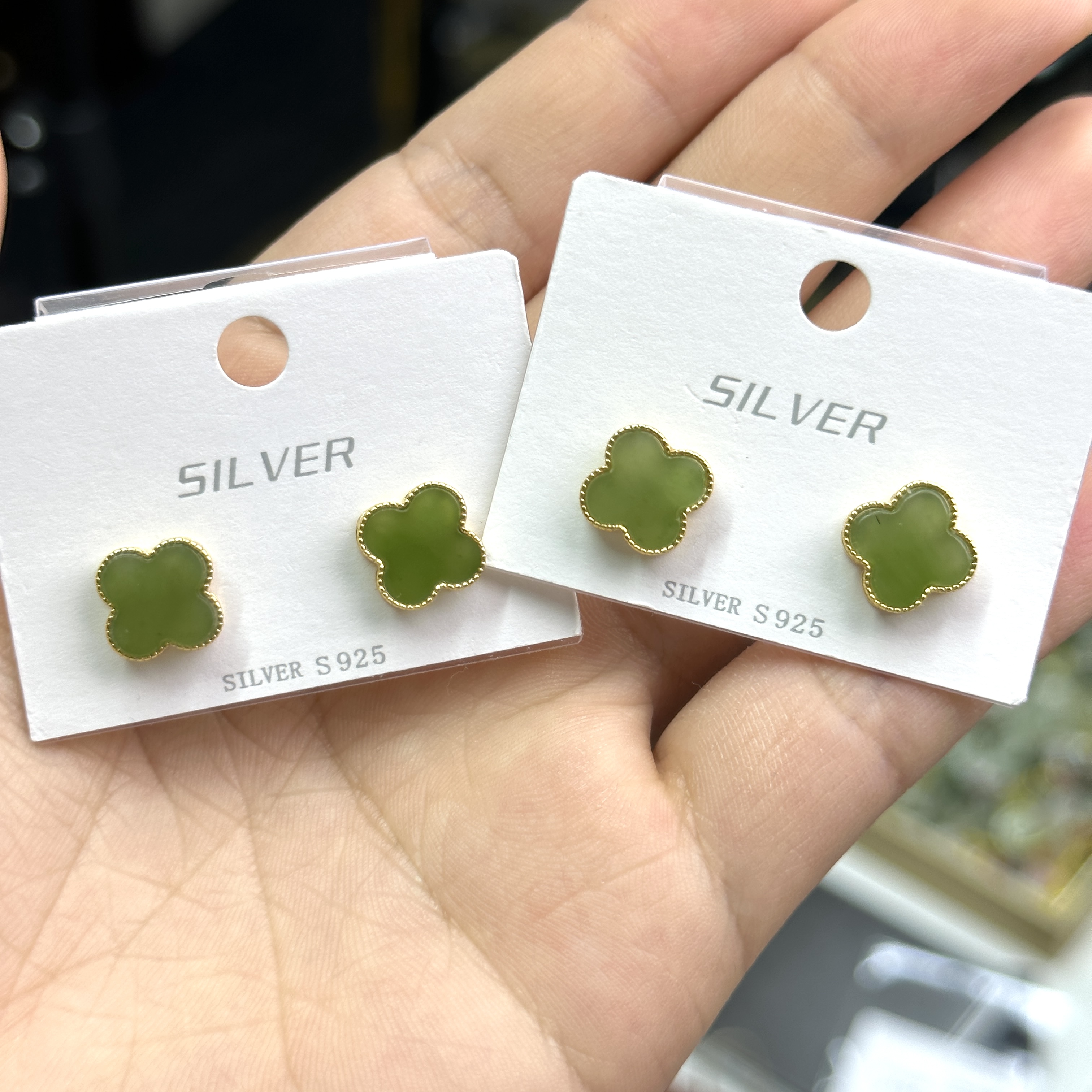 【M23】碧玉四叶草耳钉多样性发其一