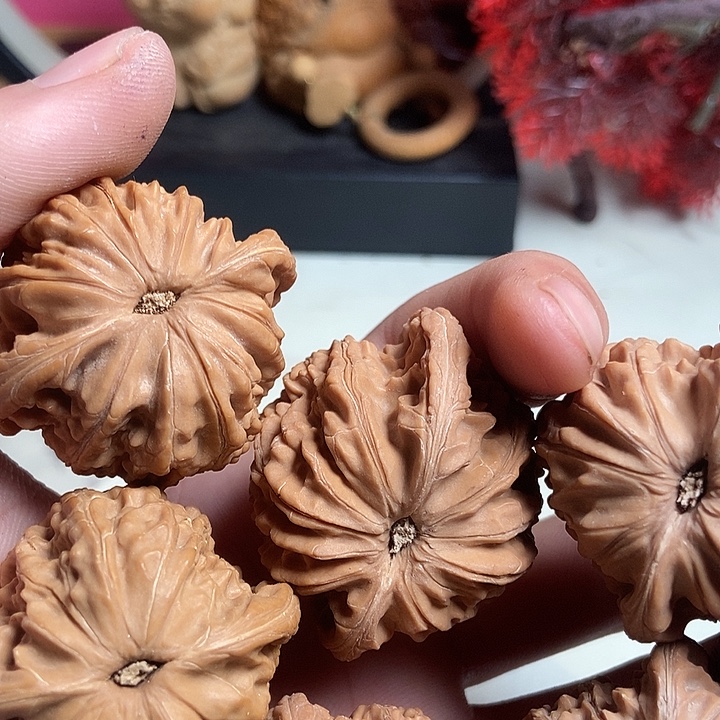 冬***光文玩核桃吊坠核桃