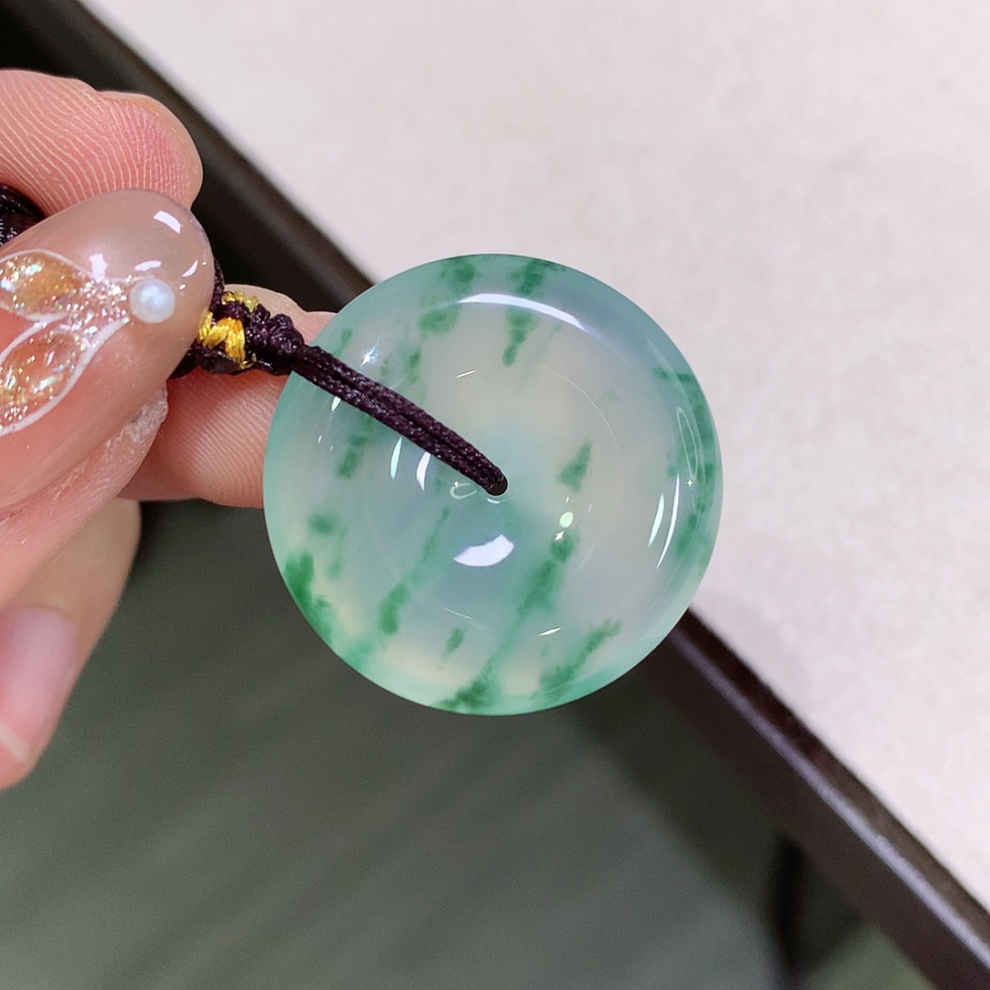 翡翠未镶嵌颈饰25-5.9