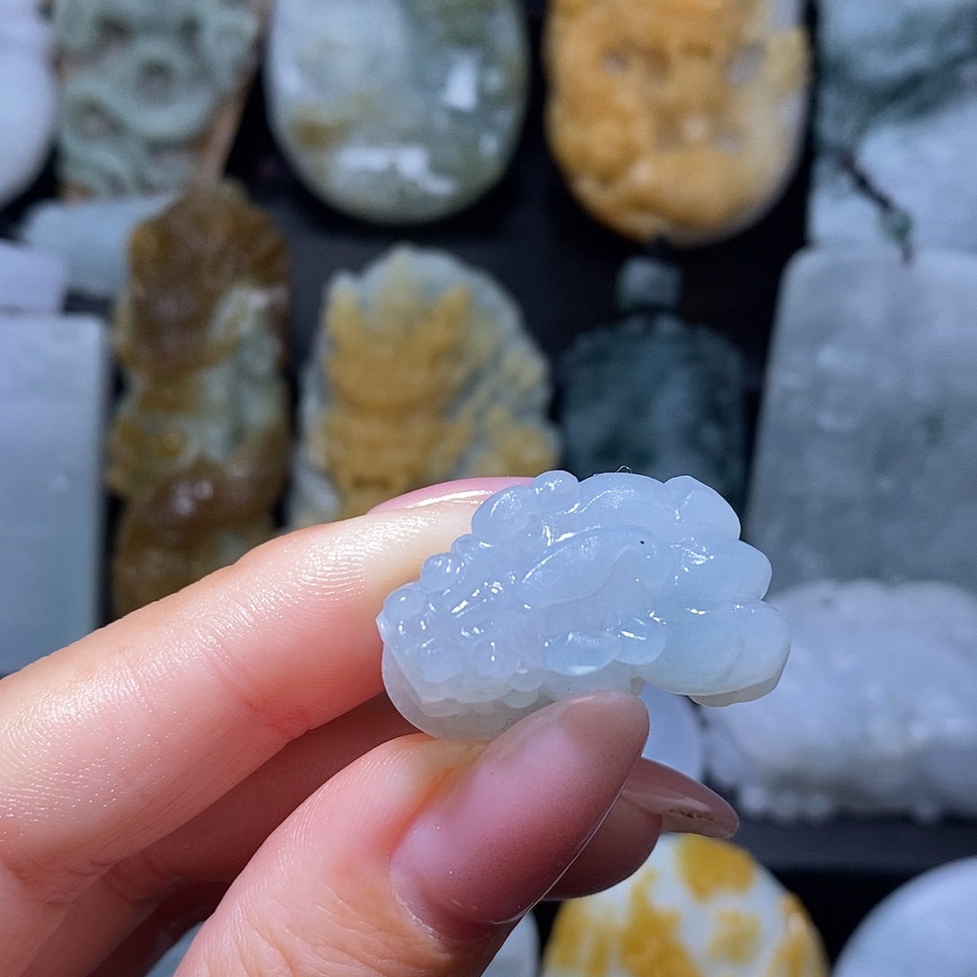 定制翡翠未镶嵌翡翠