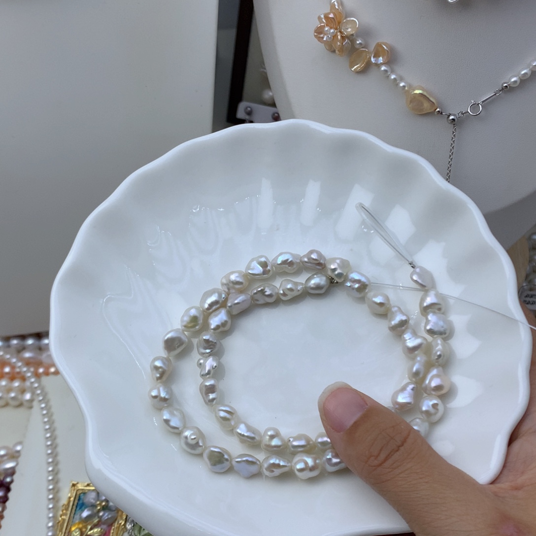 合金淡水珍珠颈饰