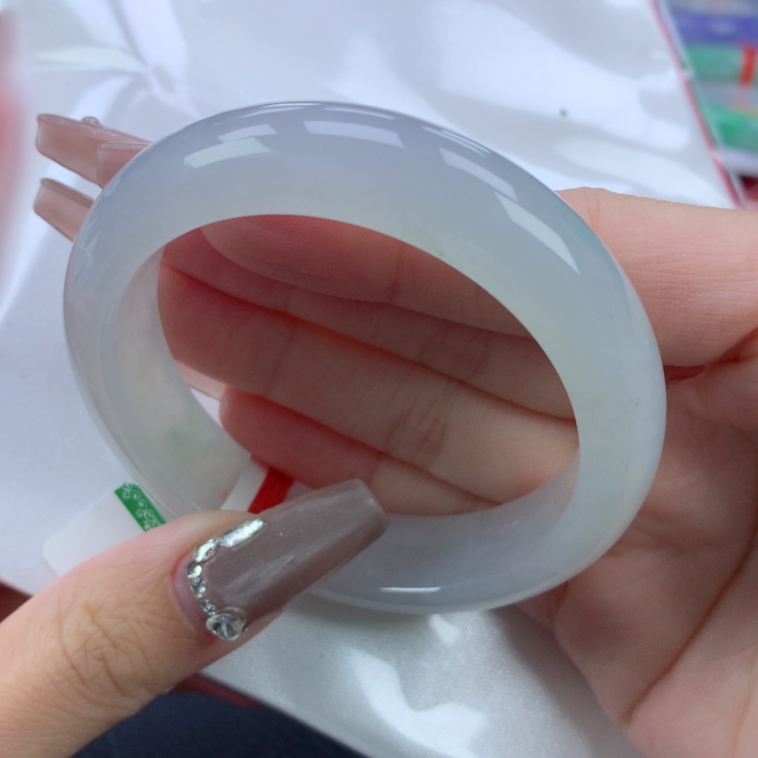 翡翠手镯未镶嵌52.8正圈