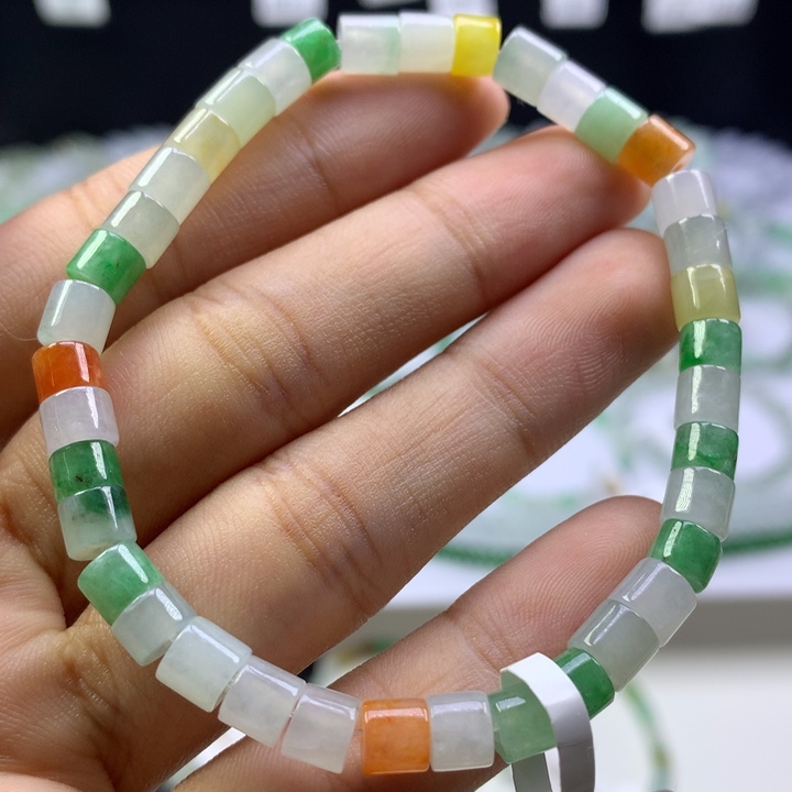 未镶嵌手串翡翠卡5.3