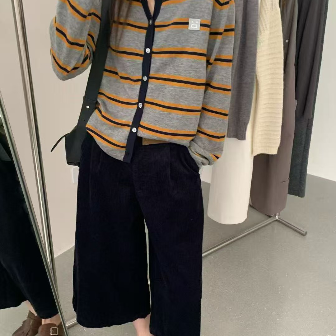 笑脸圆领针织条纹女秋季毛针织衫百搭套头早秋女装