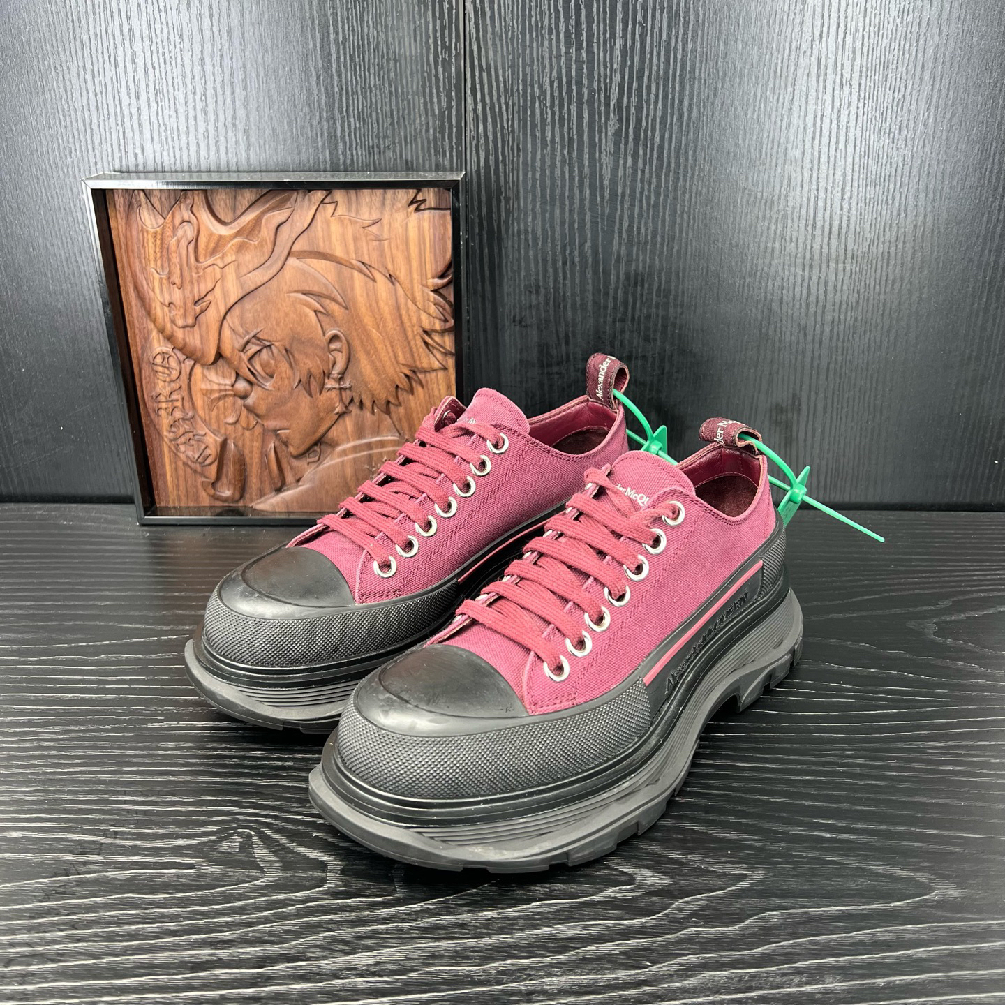 95新 Alexander McQueen/亚历山大·麦昆 37.5码黑红拼接CH23441