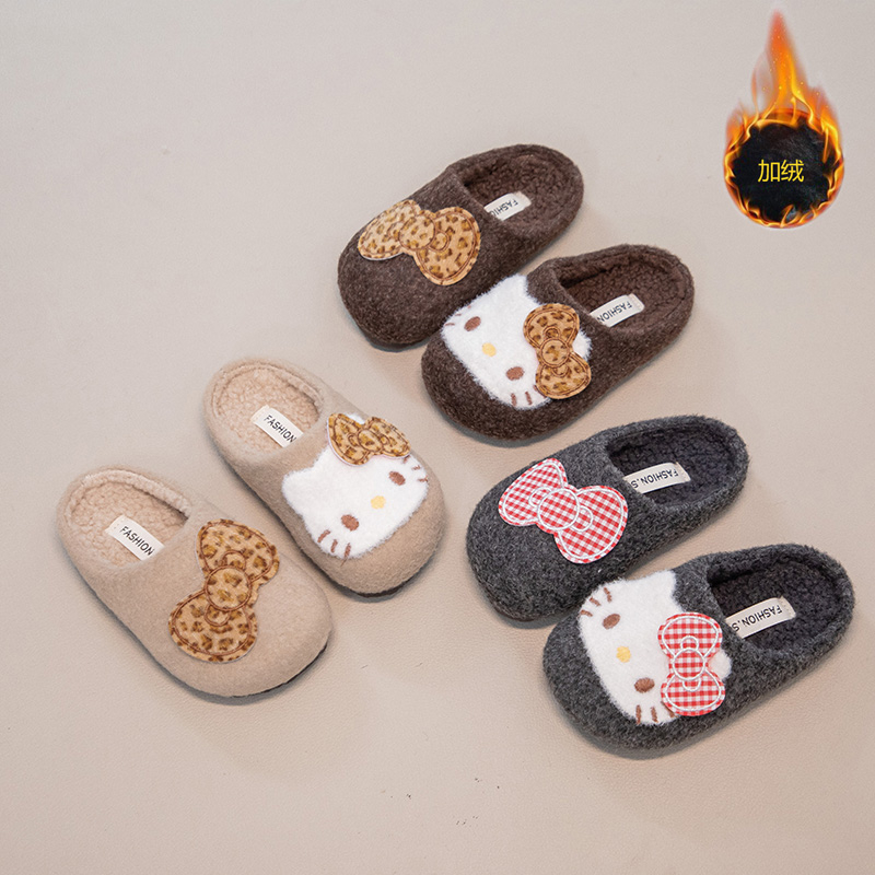 女童毛毛拖鞋2025冬季新款女童KT猫保暖勃肯包头拖鞋鞋儿童百搭防