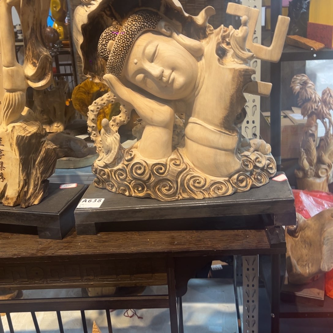 柏木（崖柏）香樟木。。