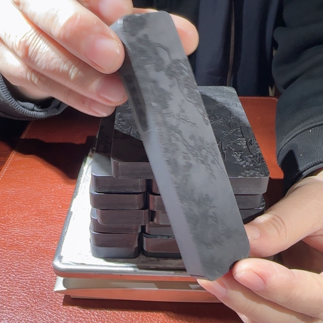 漆松松兔图墨漆松松兔图墨