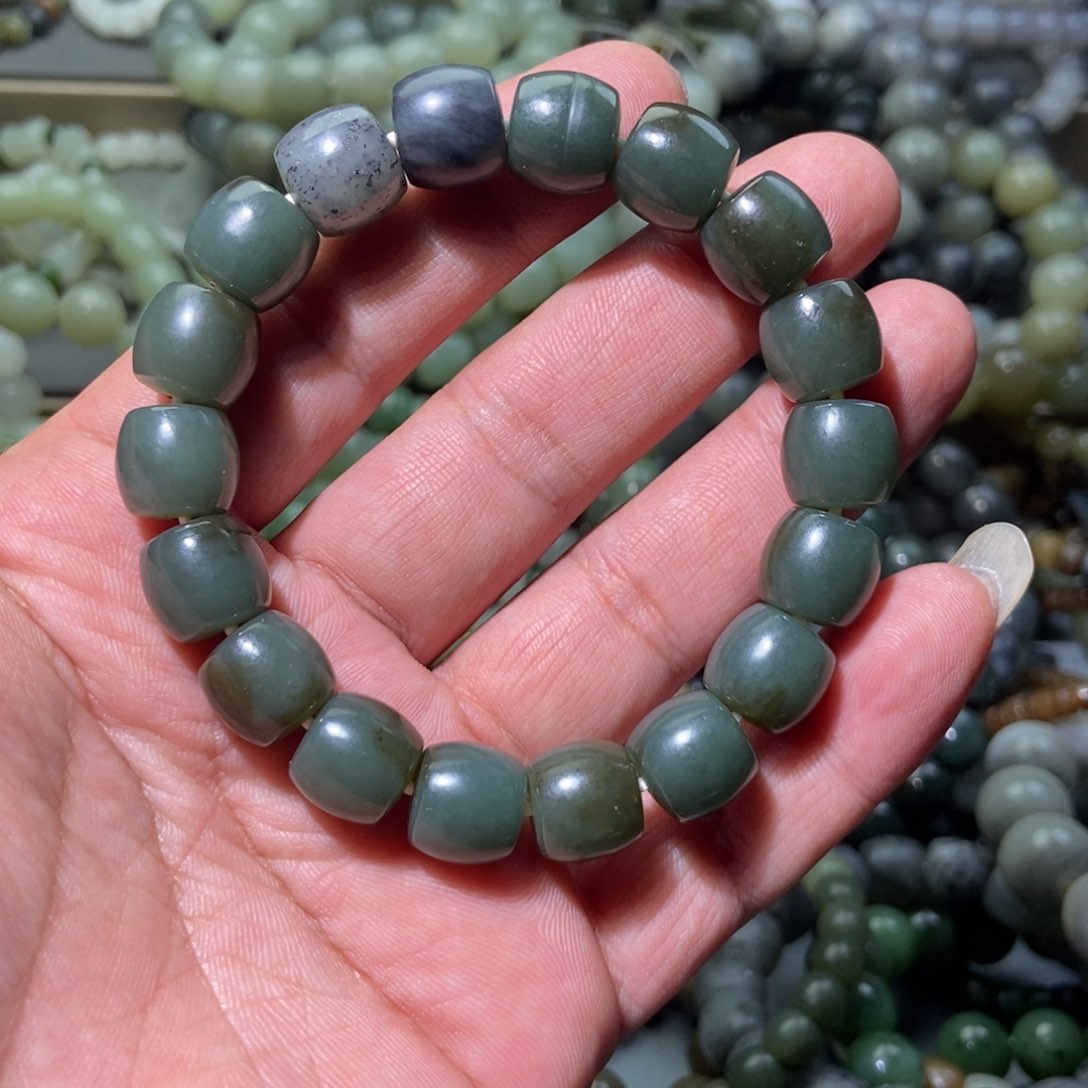 和田玉手链未镶嵌