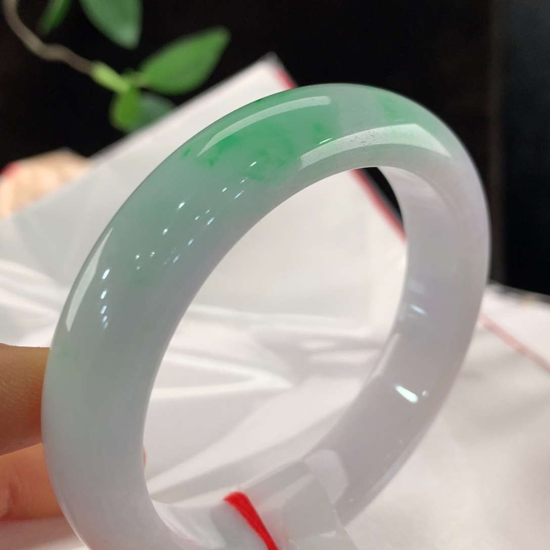 翡翠手镯未镶嵌111-8007