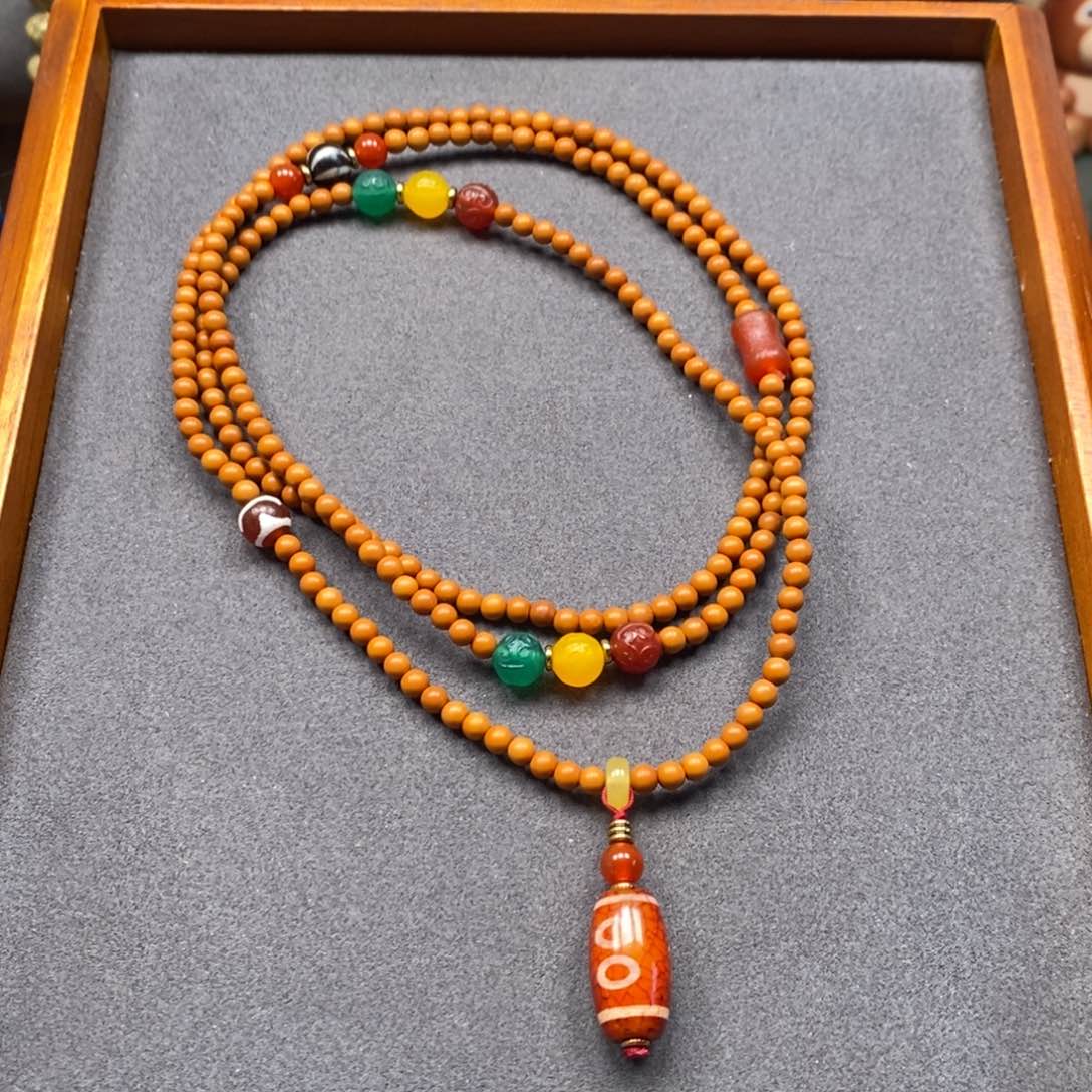 橄榄核吊坠未镶嵌核尖