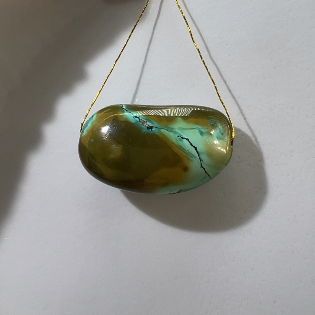 绿松石未镶嵌挂件