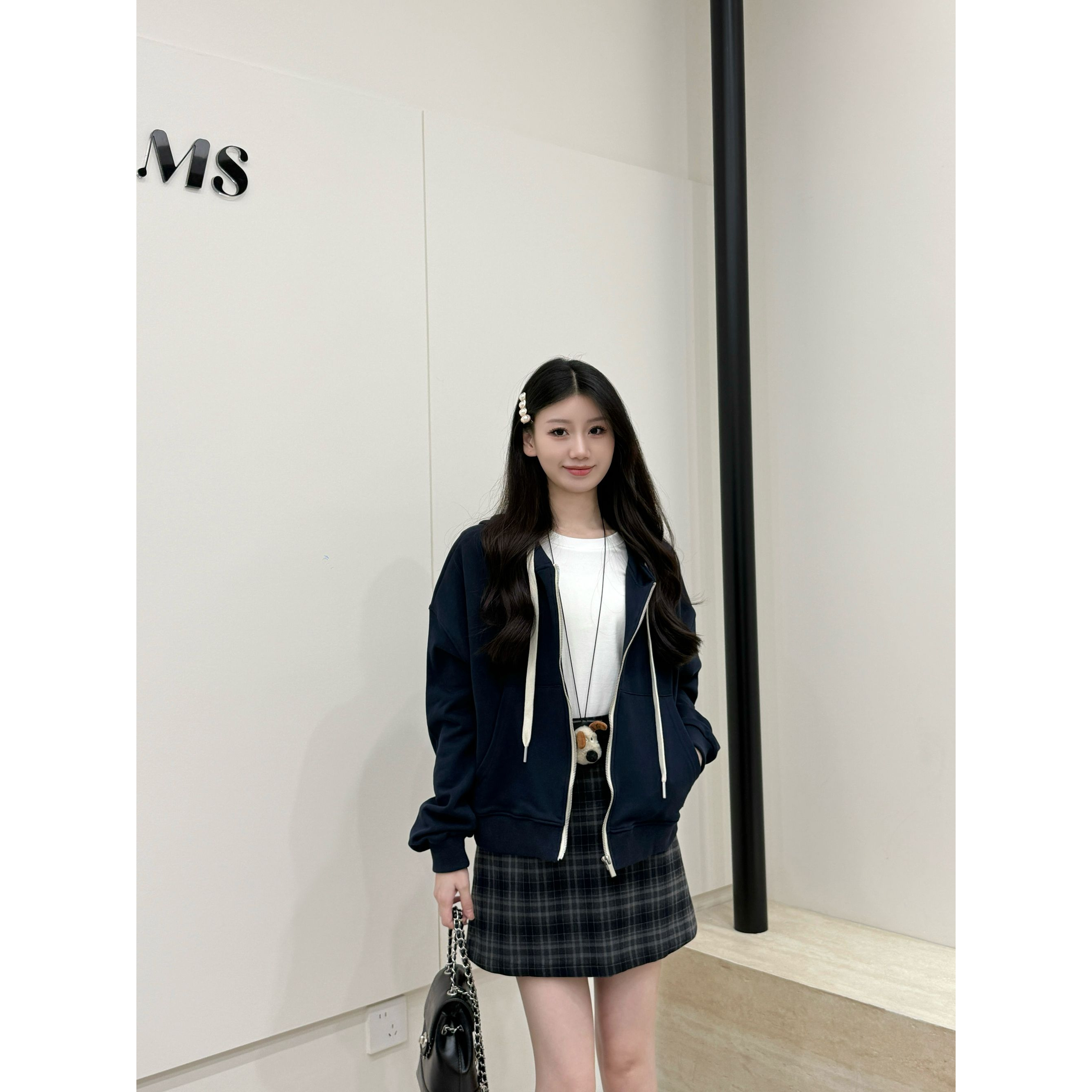 韩系连帽拉链卫衣开衫宽松慵懒风女流行爆款薄款外套2025秋新款