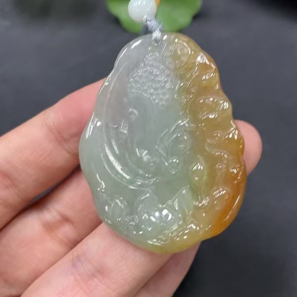 E64-天然A货翡翠-如来