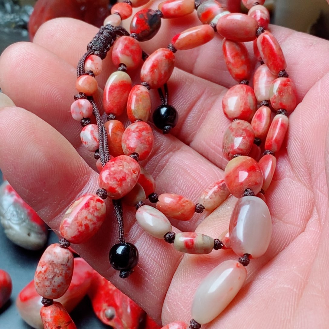 昌化鸡血石昌化鸡血石项链