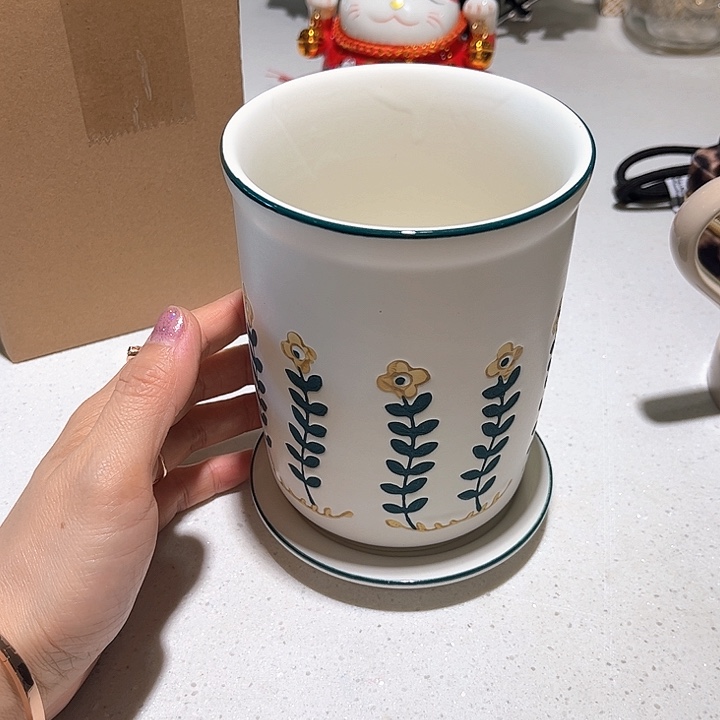 瓷片Dfjjfhjgjhhjkkkk