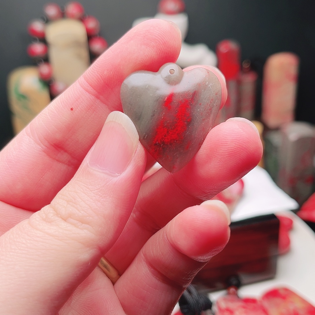 印石昌化石鸡血石心形挂件