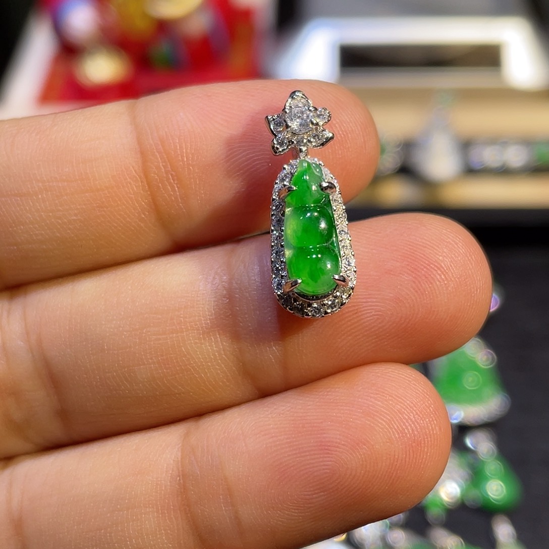 翡翠银S925镶嵌吊坠(不含链)