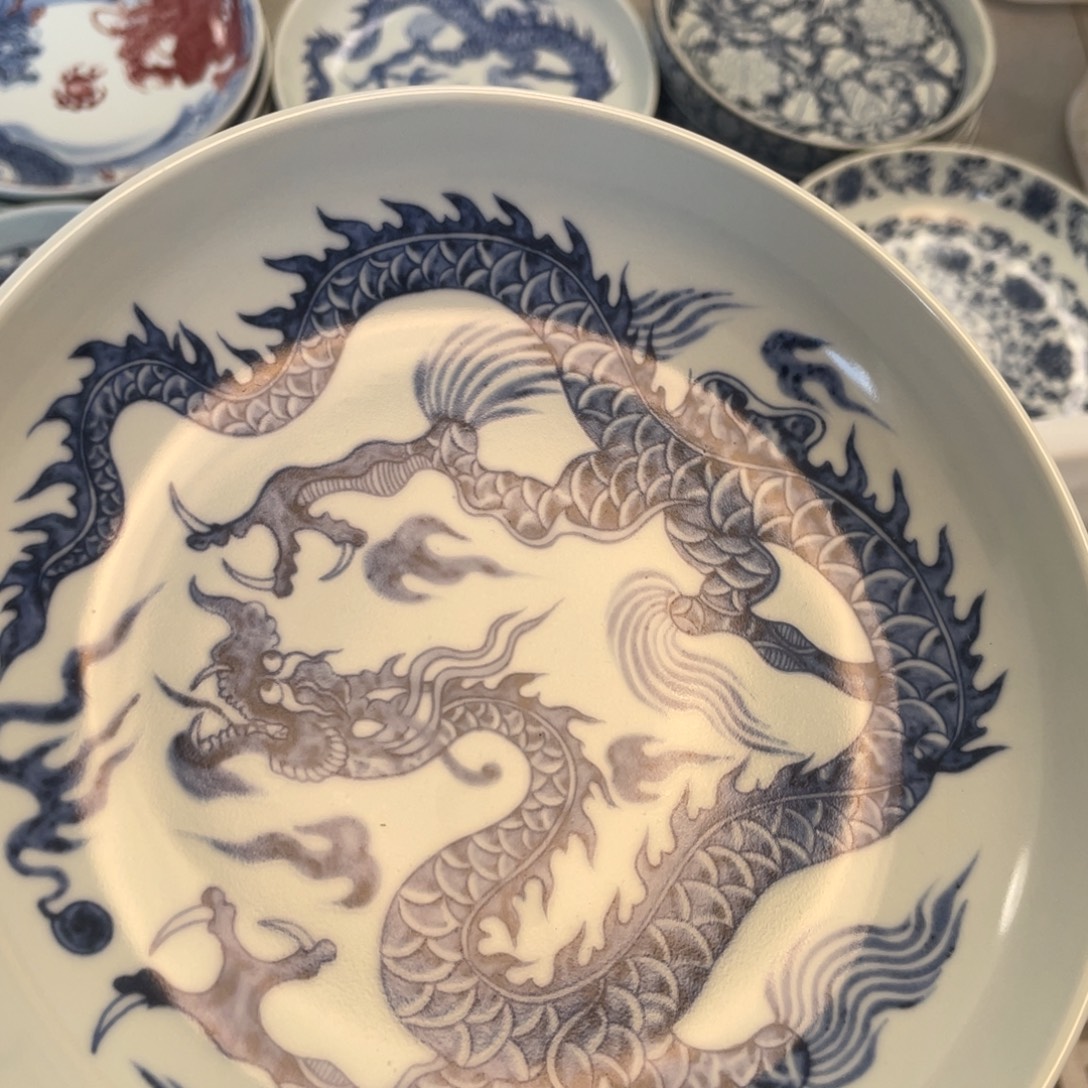 瓷片景德镇青花铠甲龙大壶承