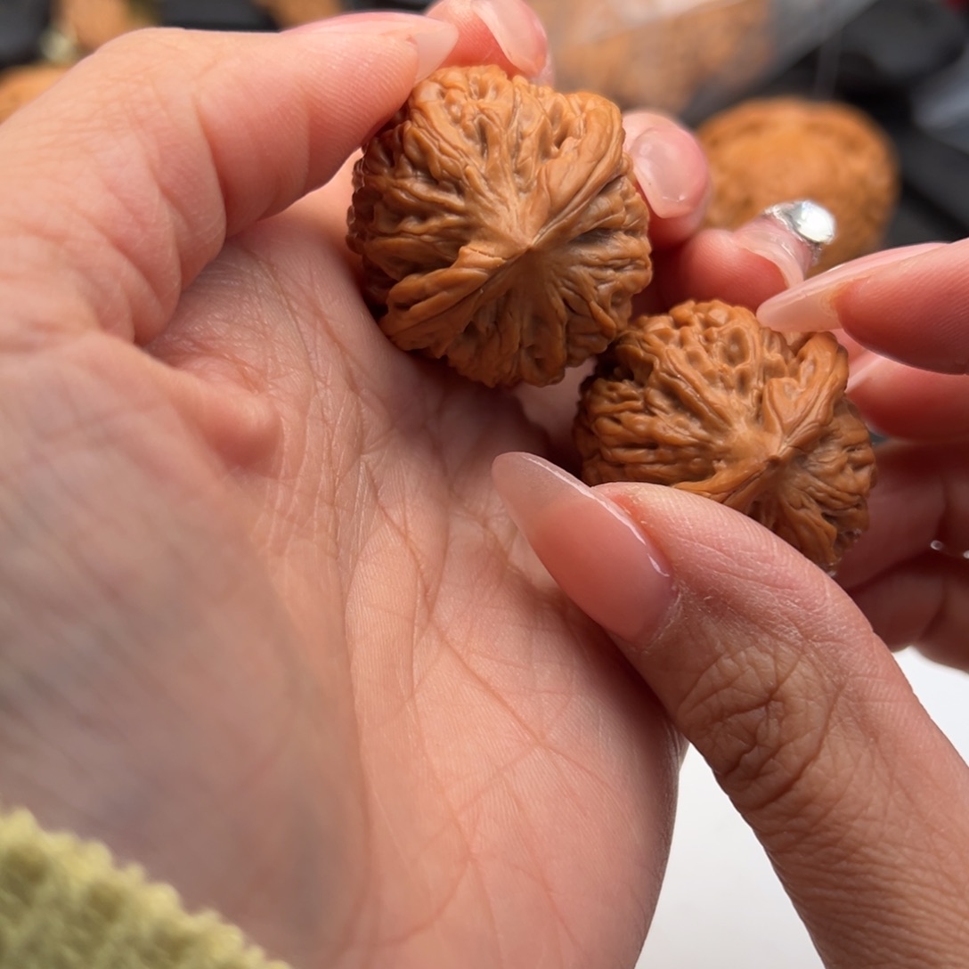 文玩核桃把件莲花32