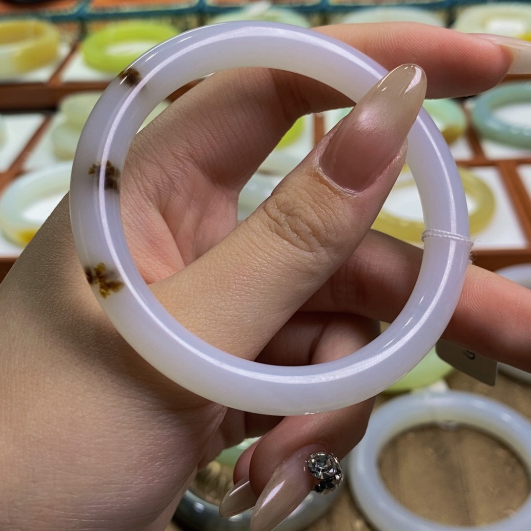 和田玉手镯未镶嵌且末糖白美人条55-56