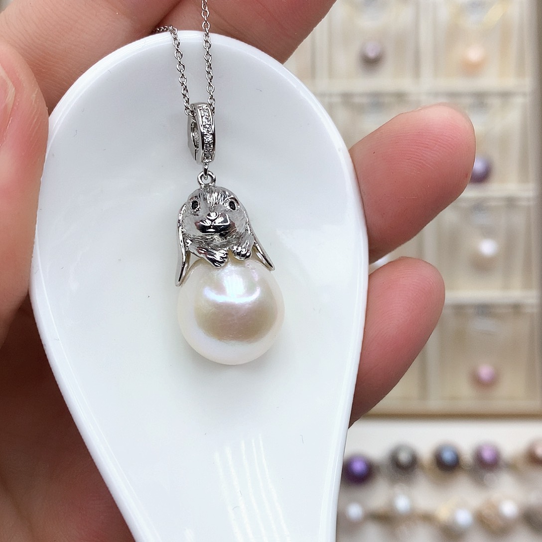 淡水珍珠颈饰合金