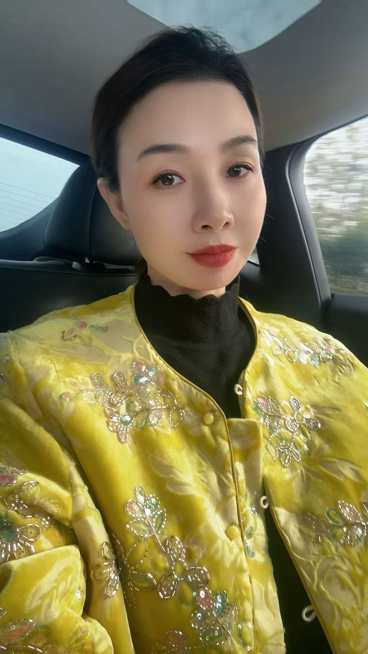 悦季精品（梦华录）复古重工订珠刺绣精致外套