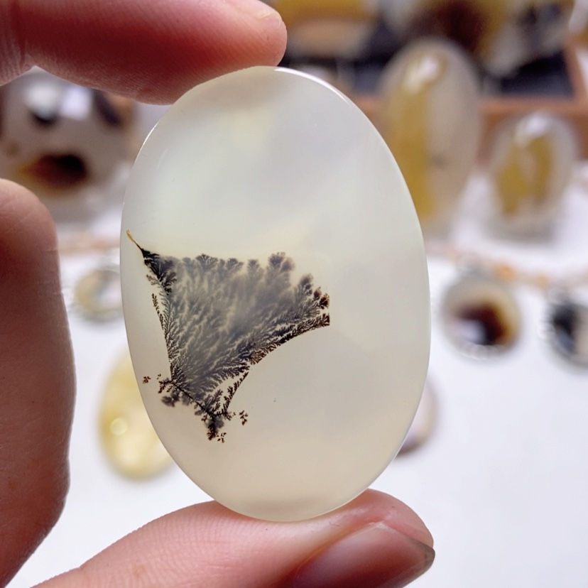 【闪购商品】玛瑙/玉髓颈饰未镶嵌