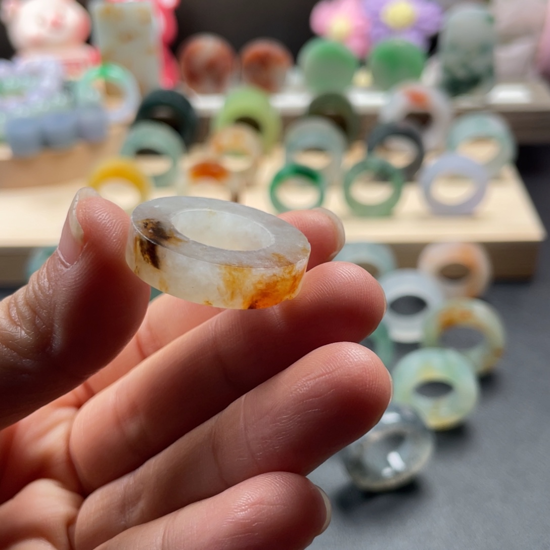 未镶嵌定制翡翠翡翠