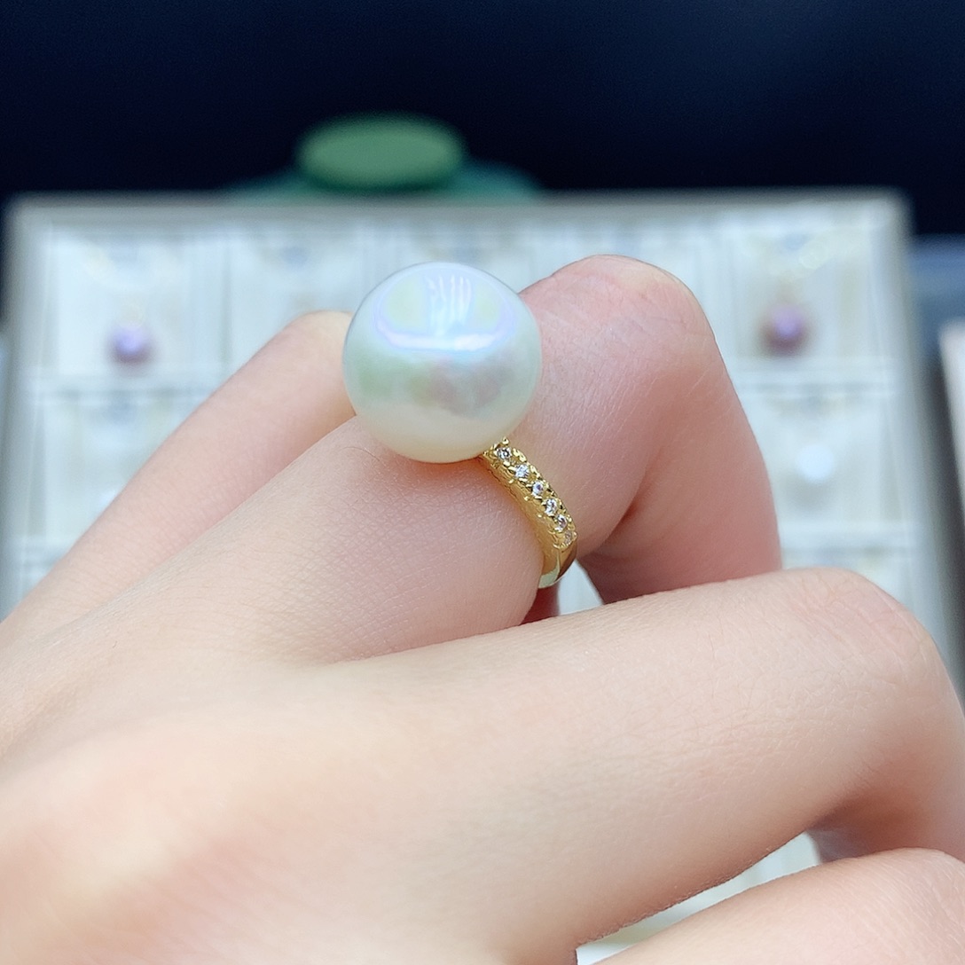 淡水珍珠颈饰合金