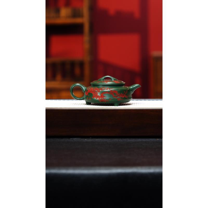 宜兴紫砂 三足周盘 绿泥 梅付春 h553