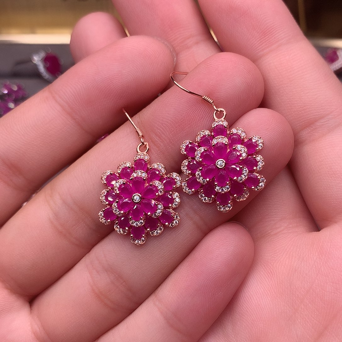 红宝石耳饰银S925镶嵌