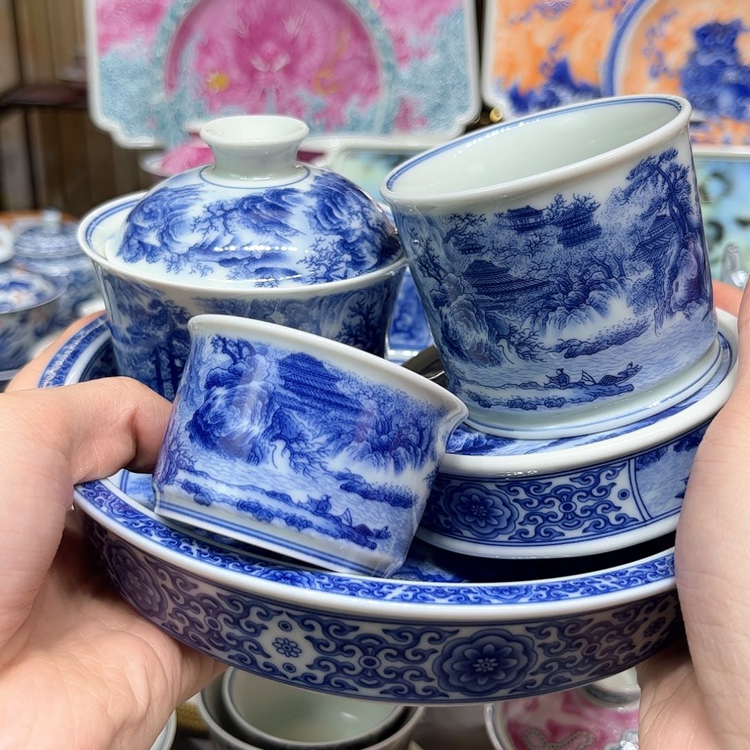 景德镇陶瓷艺术品